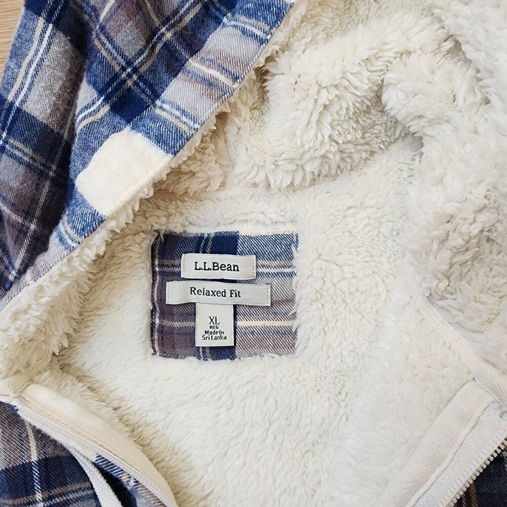 LL Bean Sherpa Lined Flannel Shirt Womens XL Blue Plaid Cozy Warm Jacket Hooded - Picture 2 of 12